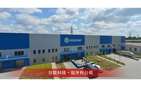 1755668652473618.png 网站配图3.png