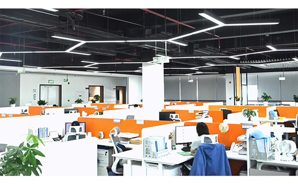 1755853180267330.png 沃尔沃3.png