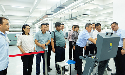 全国快递科技创新试验基地（南陵）一行领导参观考察金年会科技